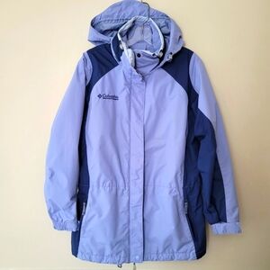 New Columbia Waterproof Light Blue and Navy Jacket, Size M/L